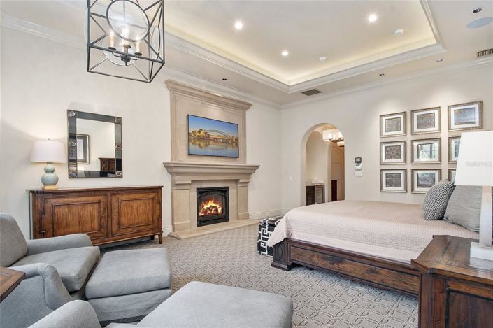 Image No.31-5 Bed Property for sale