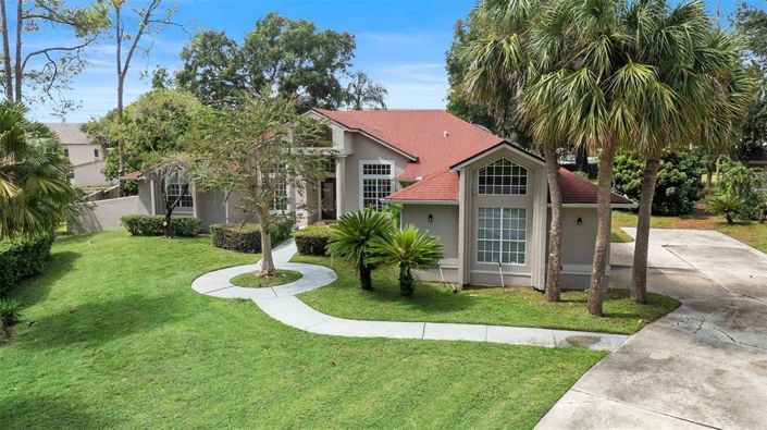 Image No.3-Propriété de 5 chambres à vendre à Orlando