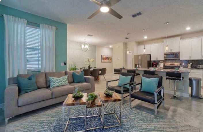 Image No.2-Maison de ville de 4 chambres à vendre à Kissimmee