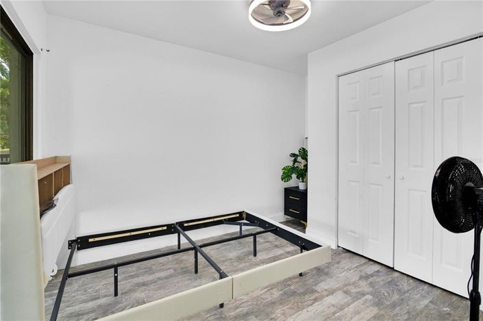 Image No.21-5 Bed Property for sale