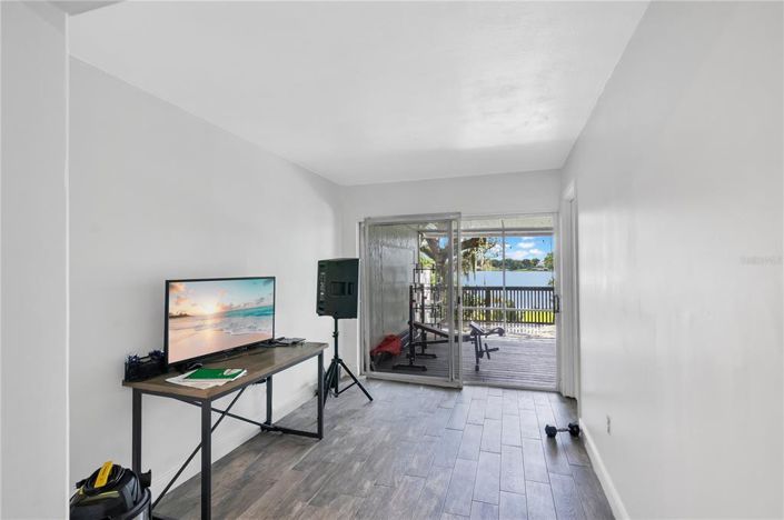 Image No.7-5 Bed Property for sale