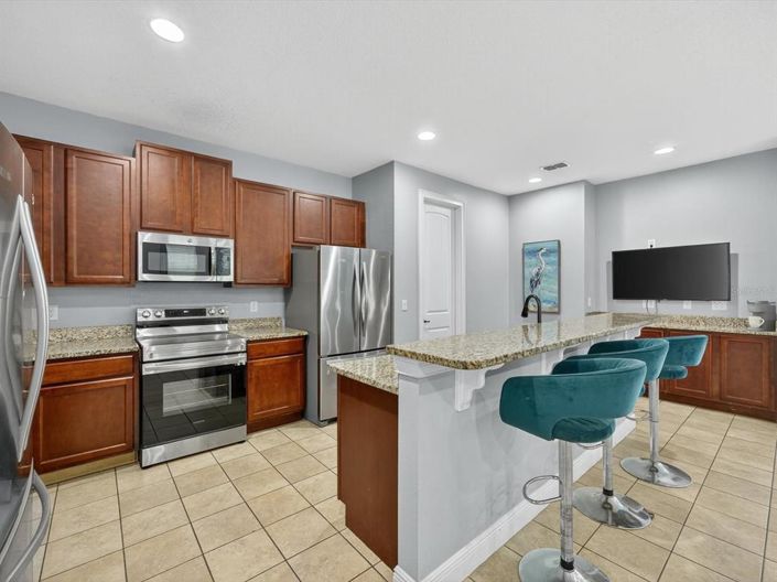 Image No.9-10 Bed Property for sale