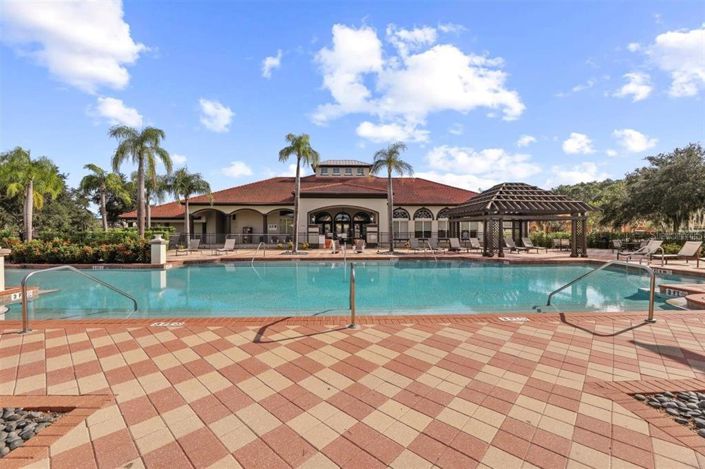 Image No.48-4 Bed Property for sale