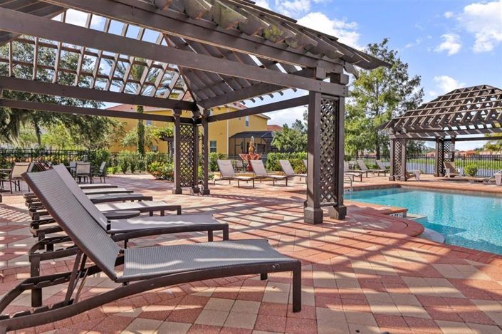 Image No.51-4 Bed Property for sale