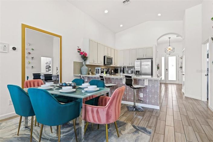 Image No.7-4 Bed Property for sale