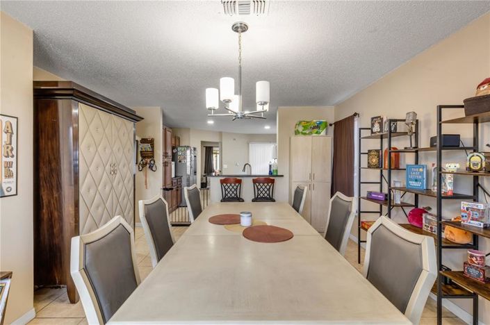 Image No.11-4 Bed Property for sale