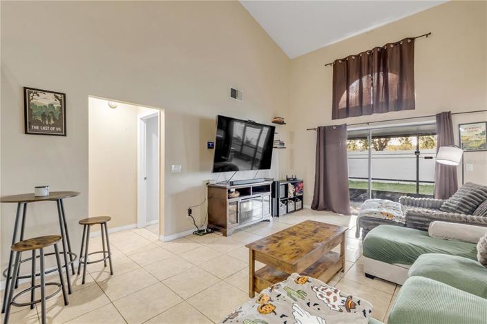 Image No.21-4 Bed Property for sale