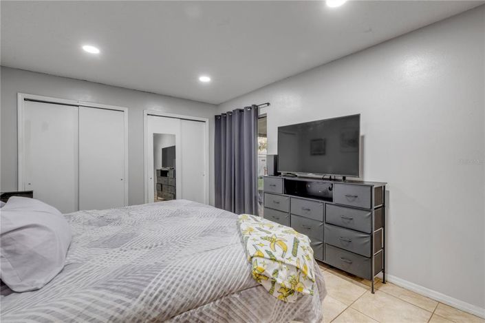 Image No.28-4 Bed Property for sale