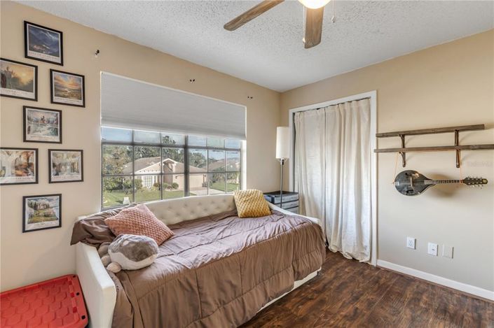 Image No.35-4 Bed Property for sale