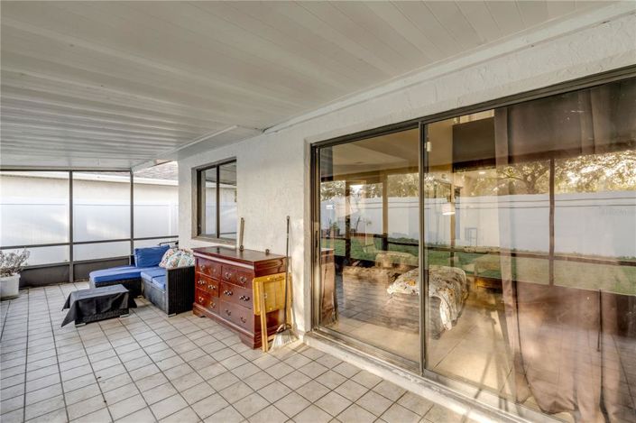 Image No.43-4 Bed Property for sale