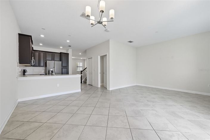 Image No.14-3 Bed Townhouse for sale