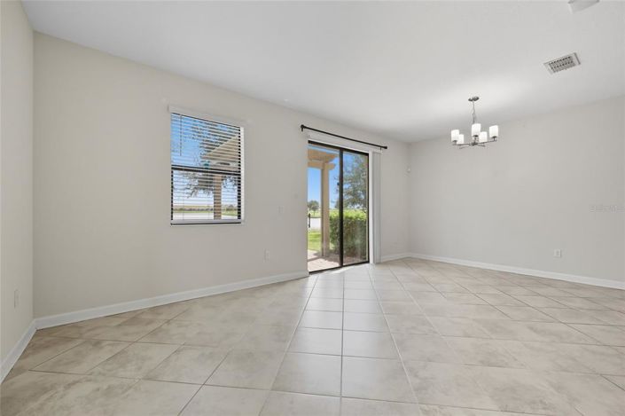 Image No.16-3 Bed Townhouse for sale