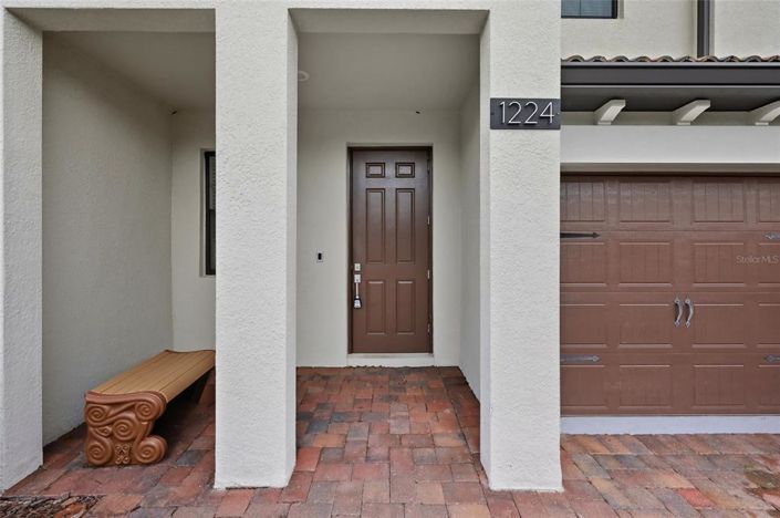 Image No.8-3 Bed Townhouse for sale