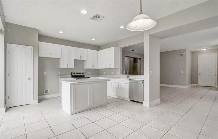 Image No.16-3 Bed Property for sale