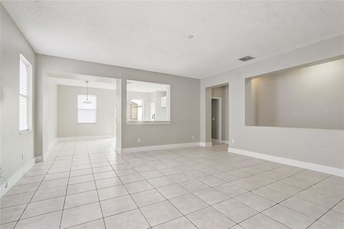 Image No.9-3 Bed Property for sale