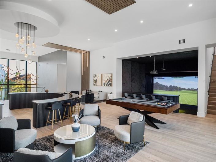 Image No.35-11 Bed Property for sale