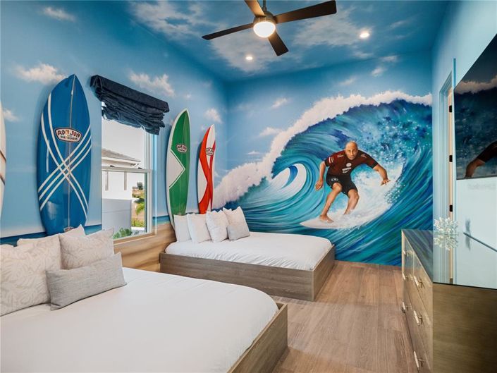 Image No.61-11 Bed Property for sale