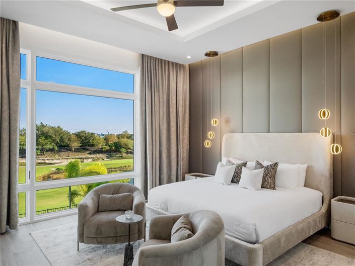 Image No.64-11 Bed Property for sale