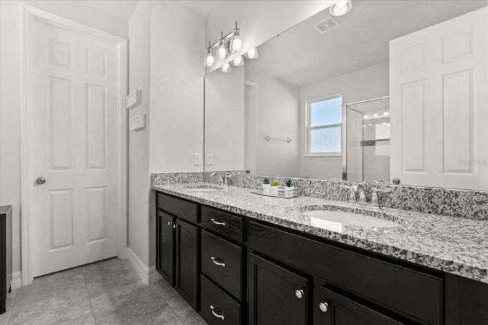 Image No.21-Propriété de 4 chambres à vendre à Kissimmee