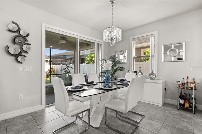 Image No.7-Propriété de 4 chambres à vendre à Kissimmee