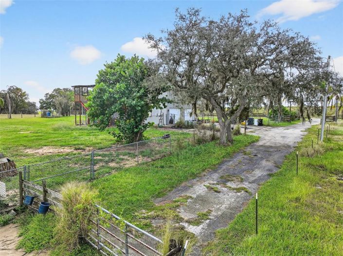 Image No.40-Propriété de 4 chambres à vendre à Haines City