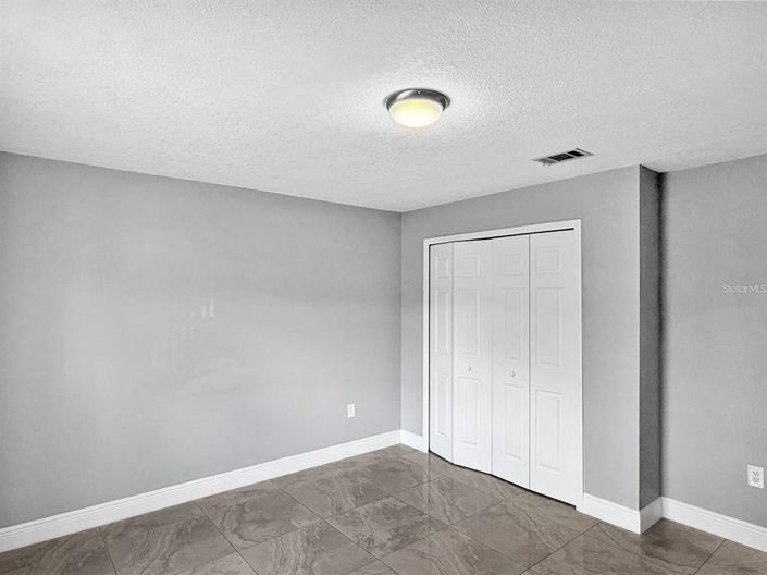 Image No.15-3 Bed Property for sale