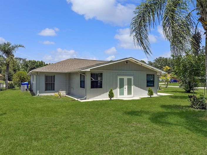 Image No.22-3 Bed Property for sale