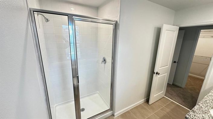 Image No.9-3 Bed Townhouse for sale