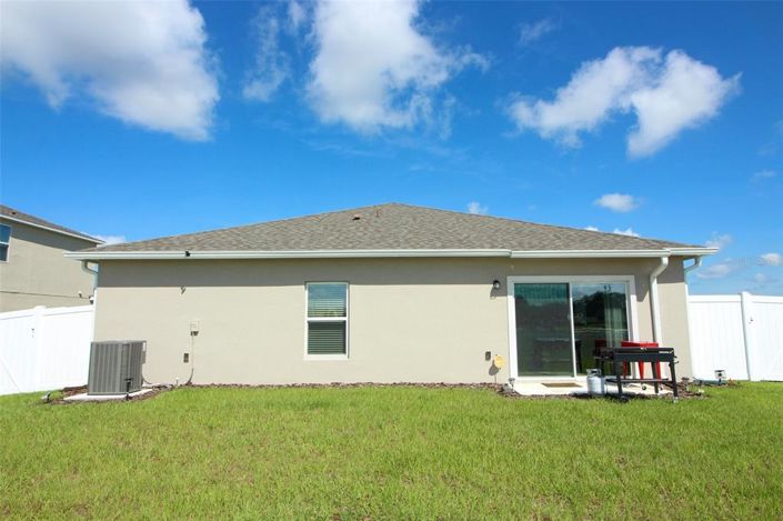 Image No.32-4 Bed Property for sale