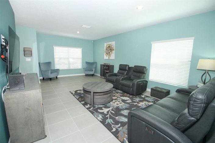 Image No.7-4 Bed Property for sale