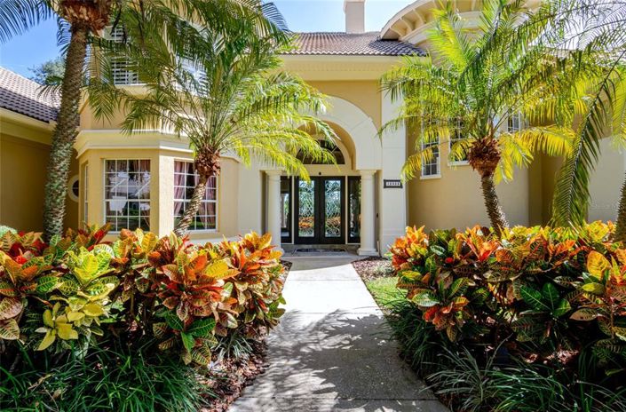 Image No.3-5 Bed Property for sale