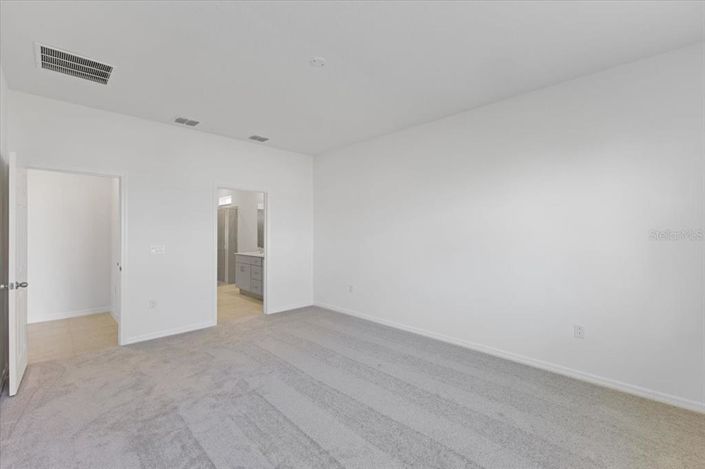 Image No.10-3 Bed Property for sale