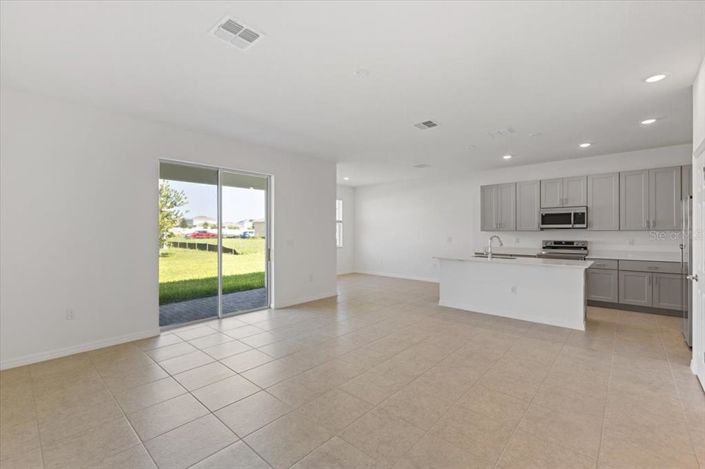 Image No.7-3 Bed Property for sale