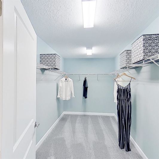 Image No.11-5 Bed Property for sale