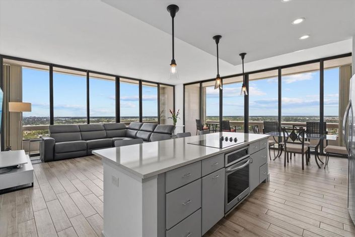 Image No.12-2 Bed Property for sale