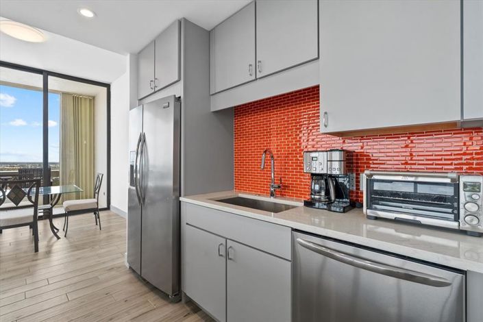 Image No.14-2 Bed Property for sale