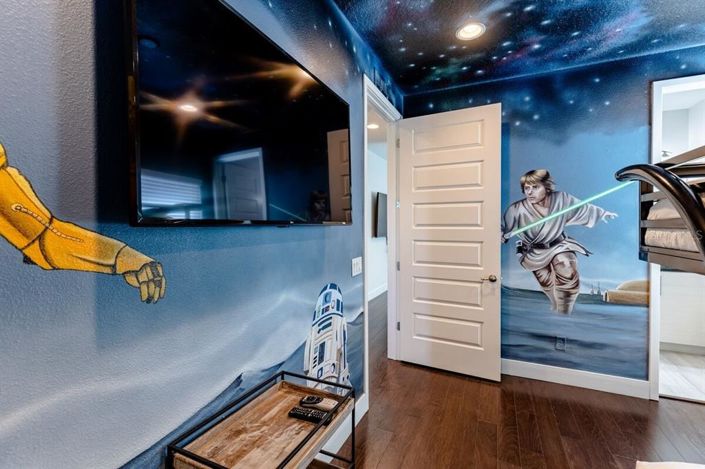 Image No.23-6 Bed Property for sale