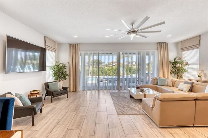 Image No.3-Propriété de 6 chambres à vendre à Reunion