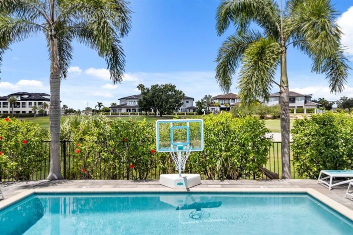 Image No.33-Propriété de 6 chambres à vendre à Reunion