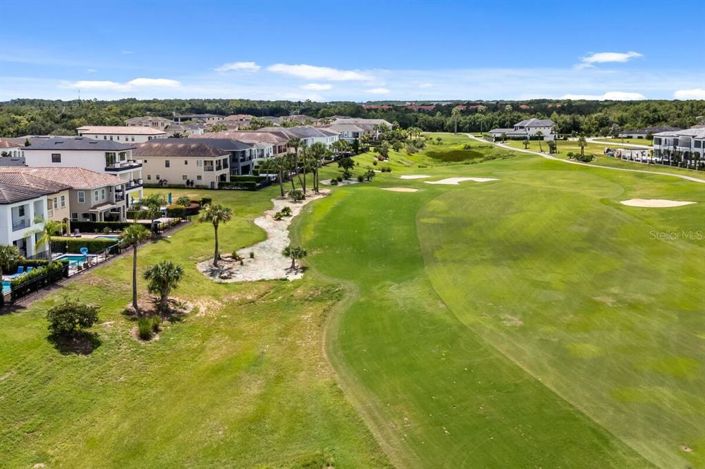 Image No.39-6 Bed Property for sale