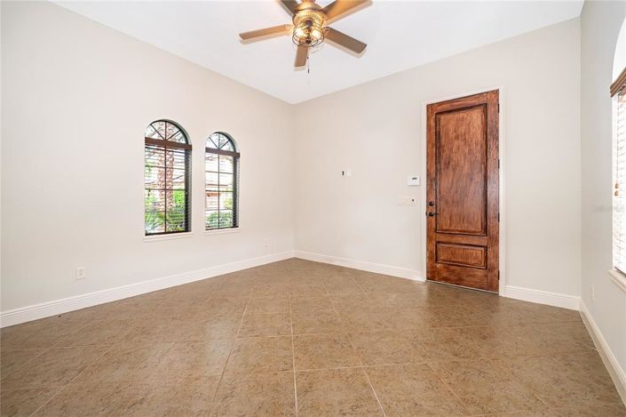 Image No.36-4 Bed Property for sale