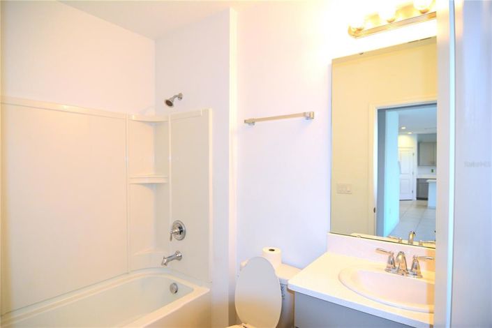 Image No.13-5 Bed Property for sale