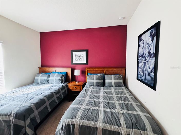 Image No.10-3 Bed Townhouse for sale