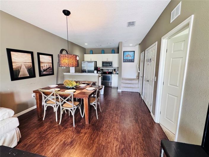 Image No.3-3 Bed Townhouse for sale