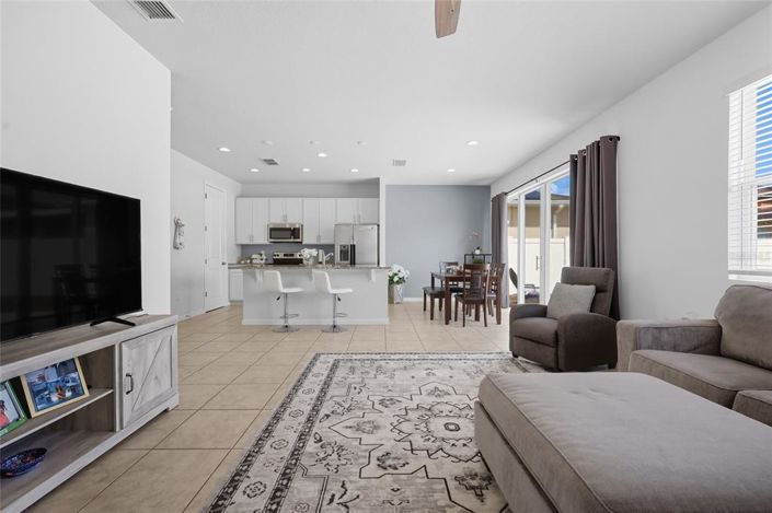 Image No.18-3 Bed Property for sale