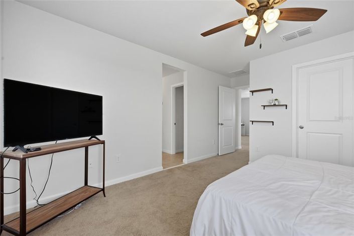 Image No.25-3 Bed Property for sale