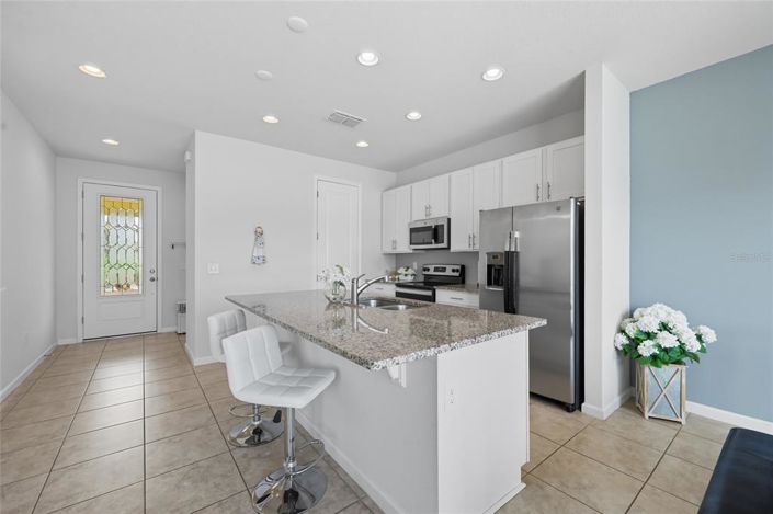 Image No.8-3 Bed Property for sale