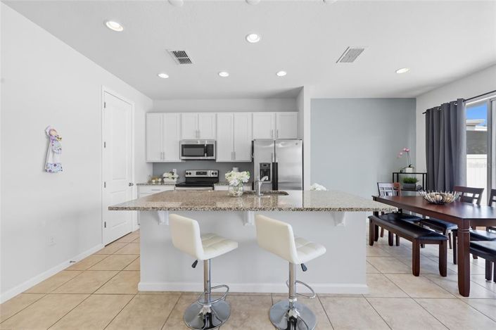 Image No.9-3 Bed Property for sale