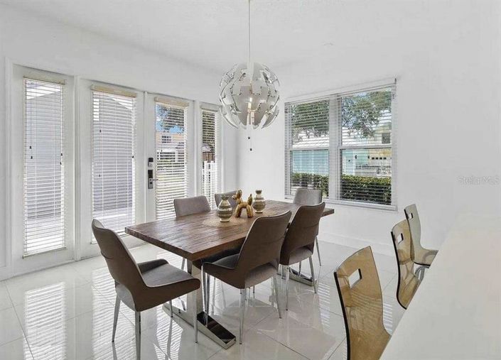 Image No.18-Propriété de 4 chambres à vendre à Reunion