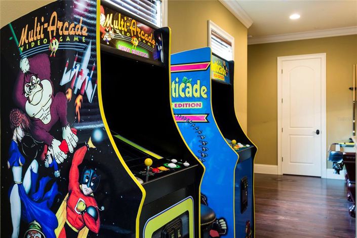 Image No.14-12 Bed Property for sale